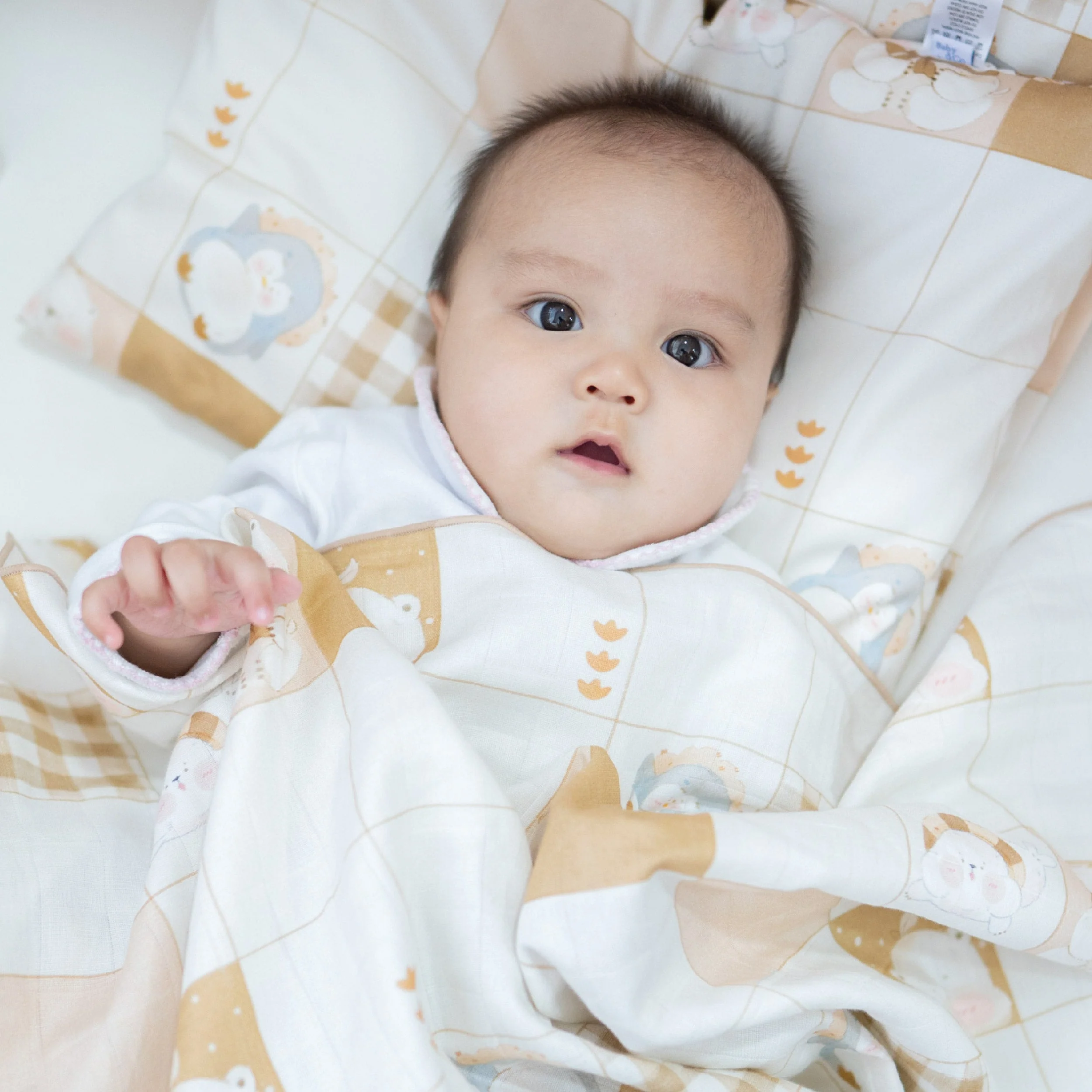 Baby and Co. Fluffy Pillow - Image 4